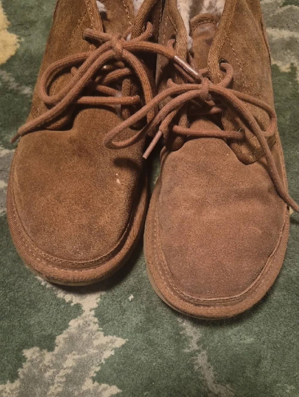 UGG classic ankle